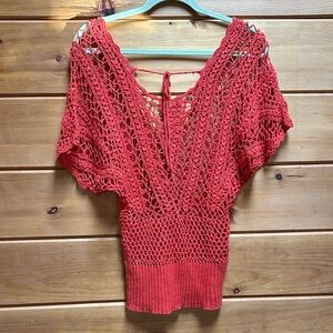Vintage Crocheted shirt tie back bat wing arm M/L